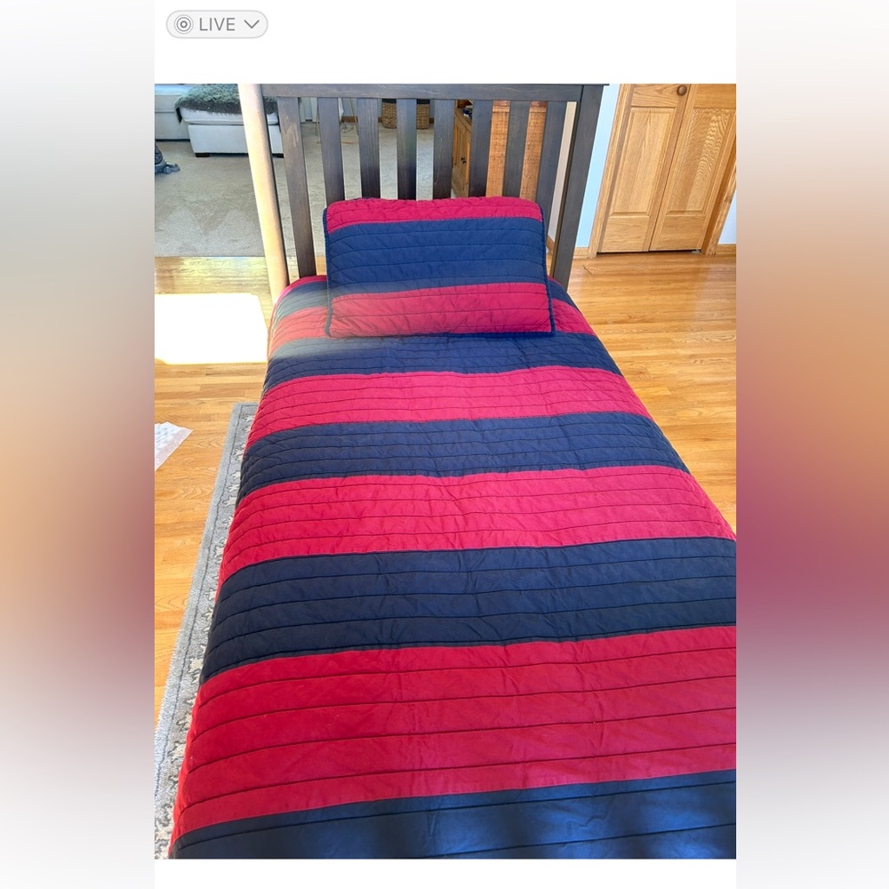 Pottery barn twin quilt and shams